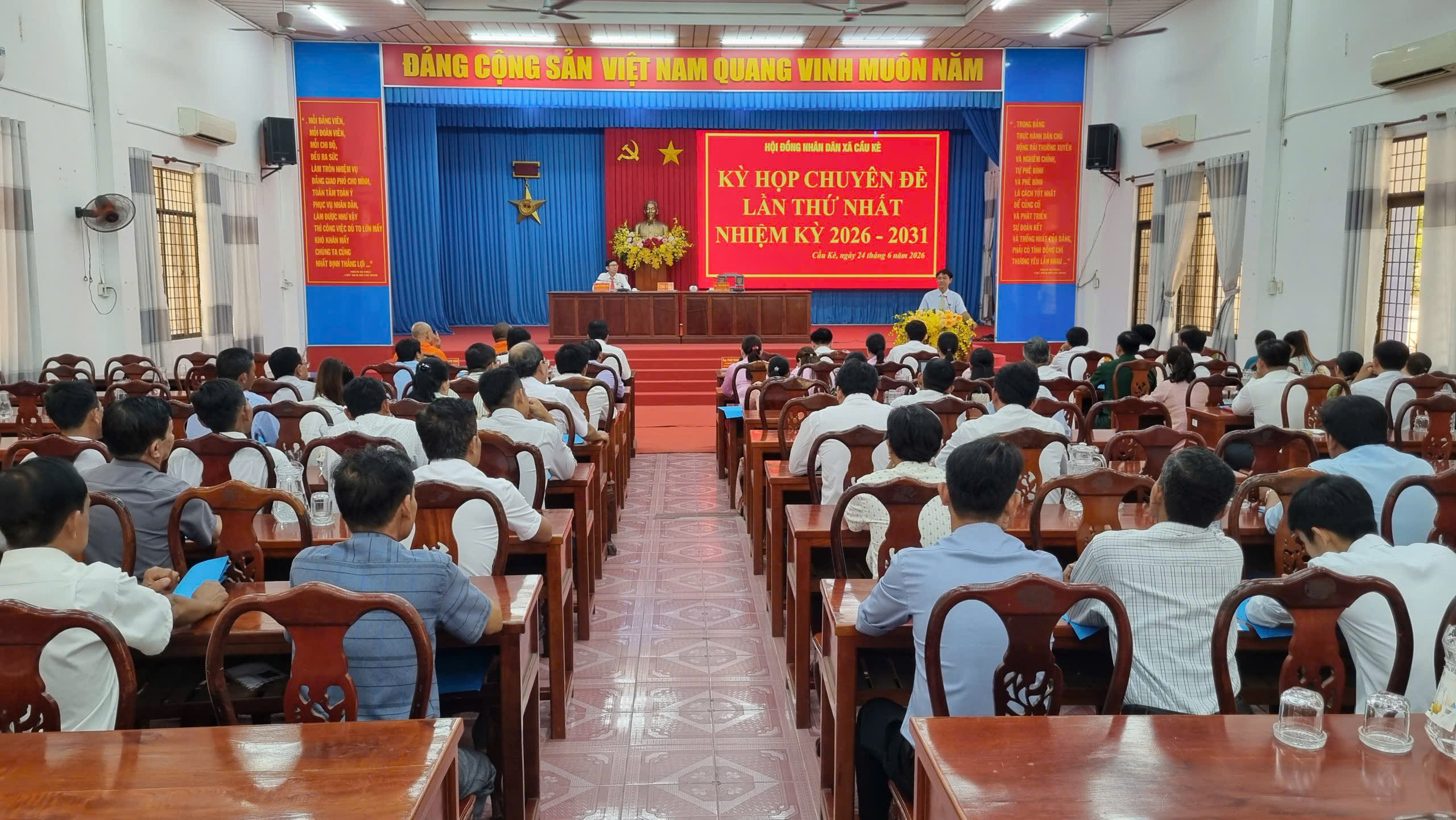 HĐND xã Cầu Kè khóa II, nhiệm kỳ 2026-2031 tổ chức kỳ họp Chuyên đề
 lần thứ I

